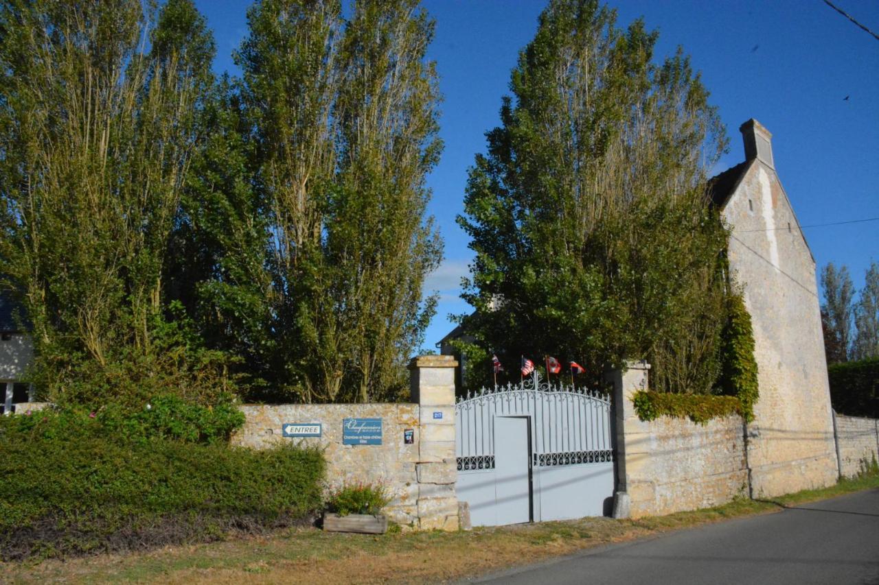 Chambres D'Hotes Les Chaufourniers Crouay Luaran gambar