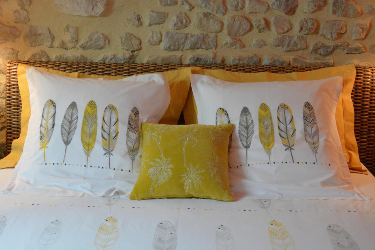 Chambres D'Hotes Les Chaufourniers Crouay Luaran gambar