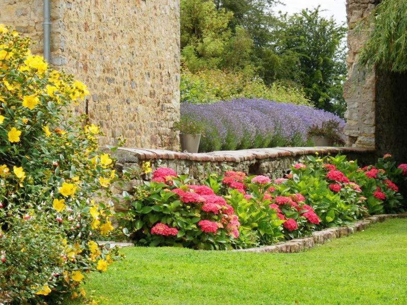 Chambres D'Hotes Les Chaufourniers Crouay Luaran gambar